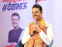 "मागच्या जन्मी पाप करणारा नगरसेवक-महापौर होतो" मुख्यमंत्री गंमतीने असं का म्हणाले? - Marathi News | In an interview in Nagpur, Devendra Fadnavis criticized Uddhav Thackeray and Raj Thackeray | Latest nagpur News at Lokmat.com