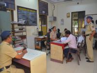 तुमच्याविरोधात कुणी खोटी पोलीस तक्रार केली तर काय कराल?; घाबरण्यापेक्षा हे वाचा - Marathi News | What to do if someone files a false police complaint against you?; Read | Latest crime Photos at Lokmat.com