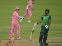 क्विन्टन डि कॉक - Marathi News | Quinton de Kock | Latest cricket Photos at Lokmat.com