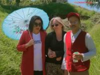 फराहचा कुक दिलीपने मॅनेजरसोबत न्यूझीलँडमध्ये केलं लग्न? बिहारमध्ये असलेल्या पहिल्या पत्नीबद्दल म्हणाला... - Marathi News | Farah Khan's cook Dilip married his manager in New Zealand? He said about his first wife who was in Bihar... | Latest filmy News at Lokmat.com