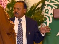 NSA अजित डोवाल मोबाईल अन् इंटरनेट वापरत नाहीत; स्वत:च केला खुलासा, कारणही सांगितले... - Marathi News | NSA Ajit Doval does not use mobile and internet; He himself revealed this, also told the reason | Latest national Photos at Lokmat.com