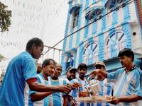 FIFA World Cup 2018 : भारतातल्या मेस्सीच्या चाहत्यानं घराला बनवलं 'अर्जेंटिना हाऊस' - Marathi News | FIFA World Cup 2018: Messi's fan made in India 'House of Argentina' | Latest football Photos at Lokmat.com