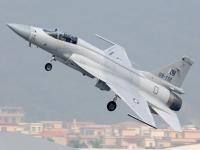 पाकिस्तानचा 'डेंजरस' प्लॅन! भारताने ज्या विमानाला धूळ चारली, तेच आता 'या' देशाला विकणार? - Marathi News | Pakistan's 'dangerous' plan! Will India now sell the same aircraft that was destroyed by India to 'this' country? | Latest international News at Lokmat.com