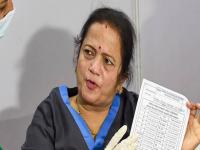 एफआयआरची माहिती लपवली; किशोरी पेडणेकरांविरोधात याचिका, निवडणुकीनंतर सुनावणी होणार - Marathi News | Information about the FIR was concealed petition has been filed against Kishori Pednekar | Latest mumbai News at Lokmat.com