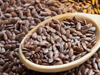 पौष्टिक असतं म्हणून जवस जास्त खाल्लं तर तब्येत बिघडेल! जवस खाण्याचं योग्य प्रमाण किती? - Marathi News | side effects of eating flax seeds in too much quantity, what is the proper proportion of eating flax seed? benefits of eating flax seeds, who should avoid eating flax seeds? | Latest sakhi Photos at Lokmat.com