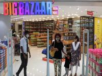 Big Bazaar वाली कंपनी दिवाळखोरीत; खरेदीदारांनी १७ ॲागस्टपर्यंत संधी, पाहा कोण शर्यतीत - Marathi News | Big Bazaar company future retails in bankruptcy Buyers havea time until August 17 to see whos in race reliance jindal details | Latest business Photos at Lokmat.com