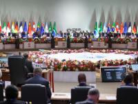 G20 शिखर परिषदेने परंपरा मोडली; अमेरिकेच्या बहिष्काराला न जुमानता ठराव मंजूर केला... - Marathi News | G20 summit breaks tradition; Resolution passed despite US boycott; South Africa's strong message to Trump | Latest international News at Lokmat.com G20 शिखर परिषदेने परंपरा मोडली; अमेरिकेच्या बहिष्काराला न जुमानता ठराव मंजूर केला... - Marathi News | G20 summit breaks tradition; Resolution passed despite US boycott; South Africa's strong message to Trump | Latest international News at Lokmat.com