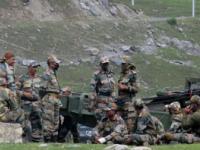 भारत-चीन तणाव निवळण्याची शक्यता; दोन्ही देशांच्या लष्करी अधिकाऱ्यांची उद्या बैठक - Marathi News | india china faceoff galwan valley sources 3rd round of the corp commander level meet to be held tomorrow | Latest national Photos at Lokmat.com