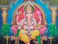 Ganesh Festival 2021: गणेशाचे मूळ शीर ठेवलेल्या ‘या’ गुहेत दडलीयत अद्भूत रहस्ये? पाहा, मान्यता - Marathi News | ganesh festival 2021 know about amazing facts of place where the original head of ganapati is kept | Latest bhakti Photos at Lokmat.com