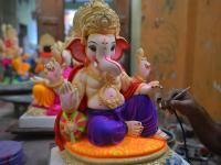 Ganeshotsav 2018 : गणराज रंगी रंगतो... - Marathi News | Ganeshotsav 2018 : India all set to welcome Ganapati Bappa | Latest mumbai Photos at Lokmat.com