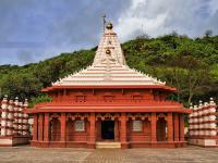 गणेशोत्सवादरम्यान भेट द्यावीच अशी भारतातील प्रसिद्ध गणपती मंदिरे, यात महाराष्ट्रातील प्रमुख चार - Marathi News | Famous Ganesh Temples to Visit in India During Ganesh Chaturthi | Latest travel Photos at Lokmat.com
