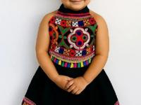 Navratri 2025 : लहान मुलामुलींसाठी खास नवरात्र स्पेशल कुर्ते आणि घागराचोली-पाहा खास मुलांच्या कपड्यांचं कलेक्शन - Marathi News | Navratri 2025: Special Navratri dresses for children, See Special Children's Clothing Collection | Latest sakhi Photos at Lokmat.com