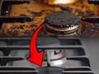 Kitchen Hack: गॅस बर्नरवर काळे, चिकट थर जमा झालेत? 'या' दोन वस्तूंनी मिनिटांत करा चकाचक  - Marathi News | Kitchen Hack: Got a black, sticky layer on your gas burner? Make it shiny in minutes with these two items | Latest sakhi News at Lokmat.com