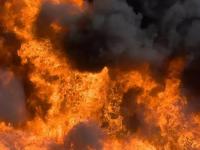 अल्पवयीनाने मैत्रिणीला पेट्राेल टाकून पेटवले; मुलीची मृत्युशी झुंज, दोघांमध्ये प्रेमसंबंधाचा अंदाज - Marathi News | Minor sets girlfriend on fire by pouring petrol girl struggles to death | Latest thane News at Lokmat.com