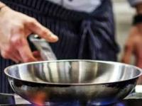 १५ दिवस जास्त पुरेल गॅस, पाहा स्वयंपाकाचा गॅस बचतीसाठी ५ स्मार्ट ट्रिक्स, स्वयंपाक झटपट-गॅसचीही बचत - Marathi News | How to save LPG gas at Home Gas cylinder saving tips Smart kitchen hacks to save gas Gas cylinder kasa vachvava Gas bachav tip in marathi Reduce LPG gas consumption Effective ways to save gas during cooking Kitchen tips for gas saving | Latest sakhi Photos at Lokmat.com