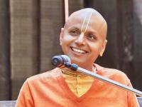 रस्त्यातले खड्डेसुद्धा तुम्हाला सुरळीतपणे जगण्याचा मार्ग दाखवतात - गौर गोपाल दास - Marathi News | The potholes in the road also show you the way to live smoothly - Gaur Gopal Das | Latest bhakti Photos at Lokmat.com