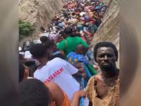 "आज 'महाप्रलय' येणार...!"; स्वतःला अवतार म्हणवणाऱ्या Eboh Noah यांच्या भविष्यवाणीला घाबरून एकत्र आले हजारो लोक - Marathi News | Today the Great Flood will come Thousands of people gathered in fear of the prediction of Eboh Noah, who calls himself an avatar | Latest social-viral News at Lokmat.com