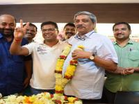 पणजी पोटनिवडणुकीत मनोहर पर्रीकरांचा दणदणीत विजय - Marathi News | Panaji defeats Manohar Parrikar in the by-election | Latest national Photos at Lokmat.com