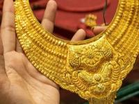 एका झटक्यात सोन्याच्या दरात २००० रुपयांपेक्षा अधिक घसरण; खरेदीपूर्वी पाहा सोन्या-चांदीचे नवे दर - Marathi News | Gold prices 12th may 2025 drop by more than Rs 2000 in one go Check the new gold and silver rates before buying sensex nifty stock market | Latest business Photos at Lokmat.com