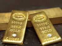 Gold Rate Today: व्वा...! सोने-चांदी खरेदी करणाऱ्यांसाठी आनंदाची बातमी, दरात मोठी घसरण - Marathi News | gold price today down on 21 feb 2023 and reach 5 weeks low level silver price also fall sone | Latest business Photos at Lokmat.com