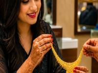 Gold Silver Rate Today: सोन्या-चांदीच्या दरात मोठी तेजी; ₹१,५१,८०९ वर आलं गोल्ड; ₹६०७९ नं महागली चांदी, मध्य पूर्वीतील तणाव कमी होण्याचा परिणाम - Marathi News | Gold Silver Rate Today 6 may 2026 prices rise sharply Gold rises to rs 151809 Silver rises to rs 6079 result of easing tensions in the Middle East | Latest business News at Lokmat.com