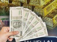 Gold Vs Mutual Funds: गुंतवणूकीसाठी बेस्ट काय? इनव्हेस्ट करण्यापूर्वी जाणून घ्या याचा फायदा आणि तोटा - Marathi News | Gold Vs Mutual Funds Which is best for investment Know its advantages and disadvantages before investing | Latest business Photos at Lokmat.com