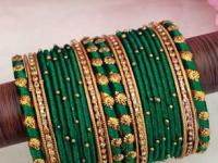 लग्नात लाडाच्या नवराईसाठी ५ प्रकारच्या बांगड्या, पाहा कोणते बांगड्या-तोडे आणि कंगन कधी घालावेत.. - Marathi News | bride or newly married woman must have 5 types of bangles | Latest sakhi Photos at Lokmat.com