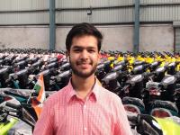 वयाच्या १४ व्या वर्षी उभारली कंपनी; आज बनला कोट्यधीश; एका सायकलनं आयुष्य बदललं - Marathi News | Established company at age 14; Today became a millionaire; Success Story of Greta Electric Scooters Owner Raj Mehta | Latest inspirational-moral-stories Photos at Lokmat.com