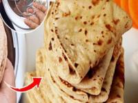 डब्यात ठेवलेल्या चपात्या वाफेने ओल्या होतात? १ ट्रिक, चपात्या सादळणार नाहीत-राहतील मऊ - Marathi News | Cooking Tricks How To prevent Roti In The Casserole From Wet Try This Your Chapati Will Remail Fresh | Latest sakhi Photos at Lokmat.com