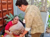 मदर्स डे - Marathi News | Mothers Day | Latest cricket Photos at Lokmat.com