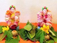 हरितालिका व्रत २०२५: ‘हे’ नियम अवश्य पाळावेत; व्रत पूजनानंतर म्हणावी हरितालिका आरती - Marathi News | hartalika vrat 2025 know about hartalika aarti in marathi and some rules which should follow | Latest bhakti News at Lokmat.com हरितालिका व्रत २०२५: ‘हे’ नियम अवश्य पाळावेत; व्रत पूजनानंतर म्हणावी हरितालिका आरती - Marathi News | hartalika vrat 2025 know about hartalika aarti in marathi and some rules which should follow | Latest bhakti News at Lokmat.com