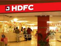 नए वित्त वर्ष में HDFC ने अपने ग्राहकों को दी खुशखबरी, बैंक ने FD पर ब्याज दर में की बढ़ोतरी - | hdfc hikes increased rates savings fixed deposits fd home loan company corporate good return 25 basis | Latest business Photos at Lokmatnews.in