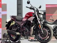 दमदार इंजिन, शानदार लुक्स; Hero ची बहुप्रतिक्षित Mavrick 440 लॉन्च; किंमत फक्त... - Marathi News | Hero Mavrick 440: Powerful engine, great looks; Hero's much awaited Mavrick 440 launch | Latest auto Photos at Lokmat.com