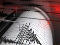 हिंगोलीकरांची पहाट भीतीदायक! पिंपळदरी, नांदापूर परिसरात धरणी माता हादरली; पहाटे ५:५६ची ती वेळ... - Marathi News | Hingoli Earthquake jolted in the calm of the morning; Many villages including Dandegaon shook | Latest hingoli News at Lokmat.com