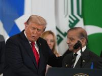 अजबच विनोद...! अमेरिका-इराण सीजफायरनंतर पाकिस्तानची थेट 'नोबेल' शांतता पुरस्काराची मागणी - Marathi News | Strange joke After US-Iran ceasefire, Pakistan directly demands 'Nobel Peace Prize' | Latest international News at Lokmat.com अजबच विनोद...! अमेरिका-इराण सीजफायरनंतर पाकिस्तानची थेट 'नोबेल' शांतता पुरस्काराची मागणी - Marathi News | Strange joke After US-Iran ceasefire, Pakistan directly demands 'Nobel Peace Prize' | Latest international News at Lokmat.com