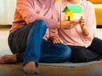 २५ वर्षांचे गृहकर्ज फक्त १० वर्षांत फेडा! जाणून घ्या ही 'मास्टर स्ट्रॅटेजी' आणि वाचवा लाखो रुपये - Marathi News | Pay Off Your 25-Year Home Loan in Just 10 Years Here's the Strategy | Latest business Photos at Lokmat.com