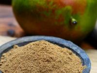 फक्त ३ सोप्या स्टेप्समध्ये घरीच तयार करता येईल वर्षभर टिकणारी चटपटीत आमचूर पावडर - Marathi News | Aamchur Powder Recipe: Spicy Aamchur Powder that can last all year round can be prepared at home in just 3 easy steps | Latest sakhi News at Lokmat.com