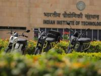 लुनाच जणू! केवळ 20 पैशांमध्ये 1 किमी धावणार; दिल्ली आयआयटीच्या पोरांना लय भारी 'Hope' - Marathi News | Like Luna! 1 km distance in just 20 paisa; Geliose Mobility, IIT Delhi Startup, Launches ‘HOPE’ | Latest auto Photos at Lokmat.com