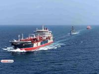 होर्मुझच्या सामुद्रधुनीवर इराणची पकड कायम, टोल वसुली चालू; ६ जहाजे रवाना - Marathi News | Iran maintains control over the Strait of Hormuz, toll collection continues; 6 ships depart | Latest international News at Lokmat.com