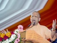 "आम्ही कुणाला गुलाम बनवलं नाही, आम्ही तर...", काय म्हणाले योगी आदित्यनाथ? - Marathi News | We did not enslave anyone We have always adopted the path of the welfare of humanity says CM Yogi Adityanath | Latest national News at Lokmat.com