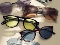 Sunglasses Day : रजनीकांतपासून ते रणबीर कपूरच्या गॉगलपर्यंत, सनग्लासेसच्या 'या' प्रकारांची तरुणांमध्ये क्रेझ - Marathi News | Sunglasses Day special Rajnikant to Ranbir Kapoor fashion sunglasses | Latest national Photos at Lokmat.com