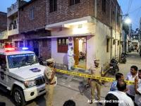 कौटुंबिक वादातून दुहेरी हत्याकांड : कर्जाचे २० हजार आणि अपत्य नसण्याचा टोमणा; सख्ख्या भावाने संपवले आयुष्य - Marathi News | Double murder over family dispute: 20 thousand in debt and taunted for not having children; Brother ends life | Latest crime News at Lokmat.com