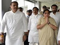 विधान परिषदेच्या एका जागेसाठी राष्ट्रवादी काग्रेसमध्ये ४ नावांवर चर्चा, विक्रम काकडे यांचं नाव आघाडीवर - Marathi News | Discussion on 4 names in Nationalist Congress for one seat in Legislative Council, Vikram Kakade in the lead Meeting attended by Sunetra Pawar | Latest maharashtra News at Lokmat.com