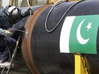 कंगाल पाकिस्तानच्या हाती लागला खजिना; सैन्यानं साथ दिली तर होईल मालामाल - Marathi News | Natural Gas Reserves Discovered In Pakistan Sindh Province Sajawal District | Latest international Photos at Lokmat.com