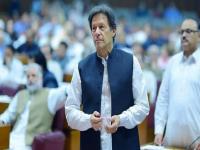आधी एका मुख्यमंत्र्याचा त्याग आणि आता एका...; पद वाचवण्यासाठी Imran Khan यांची अखेरची धडपड - Marathi News | pakistan political crisis pm imran khan no confidence motion pmlq parvez elahi punjab cm mqmp pakistan parliament know details | Latest international Photos at Lokmat.com
