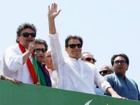 ImRan Khan: पाकव्याप्त पंजाबमध्ये पोटनिवणूक, शरीफांच्या गडात इम्रान खान बहुमताने जिंकले; काय अर्थ होतो? - Marathi News | Punjab By Elections Result: Imran Khan wins by majority vote in Pakistan-occupied Punjab; What does it mean? | Latest international Photos at Lokmat.com