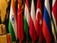 'रशियासोबत अमेरिकेनं जे केलं ते आपल्यासोबत..,' म्हणून अनेक देश वाढवताहेत आपला सुवर्ण साठा; प्रकरण काय? - Marathi News | Many countries including india are increasing their gold reserves russia sold 22000 kg gold Russia Ukraine war impact | Latest business News at Lokmat.com