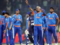 नामिबियाला नमवले पण..., टीम इंडियातील उणिवा उघड, झाल्या अनेक चुका, पाकिस्तानविरुद्ध काय होणार? - Marathi News | Namibia was defeated but..., Team India's shortcomings were exposed, many mistakes were made, what will happen against Pakistan? | Latest cricket Photos at Lokmat.com