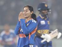 IND W vs SL W : 'शर्माजी की बेटी' वैष्णवीसह श्री चरणीनं घेतली श्रीलंकेच्या बॅटर्सची फिरकी! - Marathi News | India Women vs Sri Lanka Women 2nd T20I Live Updates And Score India Need 129 runs out of 20 overs Vaishnavi Sharma Gets 2 wickets Sree Charani Aslo in1st innings Sri Lanka: 128-9 after 20 overs | Latest cricket News at Lokmat.com