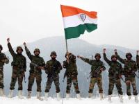 'ऑपरेशन सिंदूर सुरूच...' लष्करप्रमुख जनरल द्विवेदी यांनी नवीन वर्षाच्या पहिल्याच दिवशी पाकिस्तानला करून दिली आठवण - Marathi News | Operation Sindoor continues Army Chief General Dwivedi reminded Pakistan on the first day of the new year 2026 | Latest national News at Lokmat.com